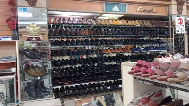 Cilacap Sporty: Belanja Sepatu dan Perlengkapan Olahraga yang Menyenangkan di PurwantoSport